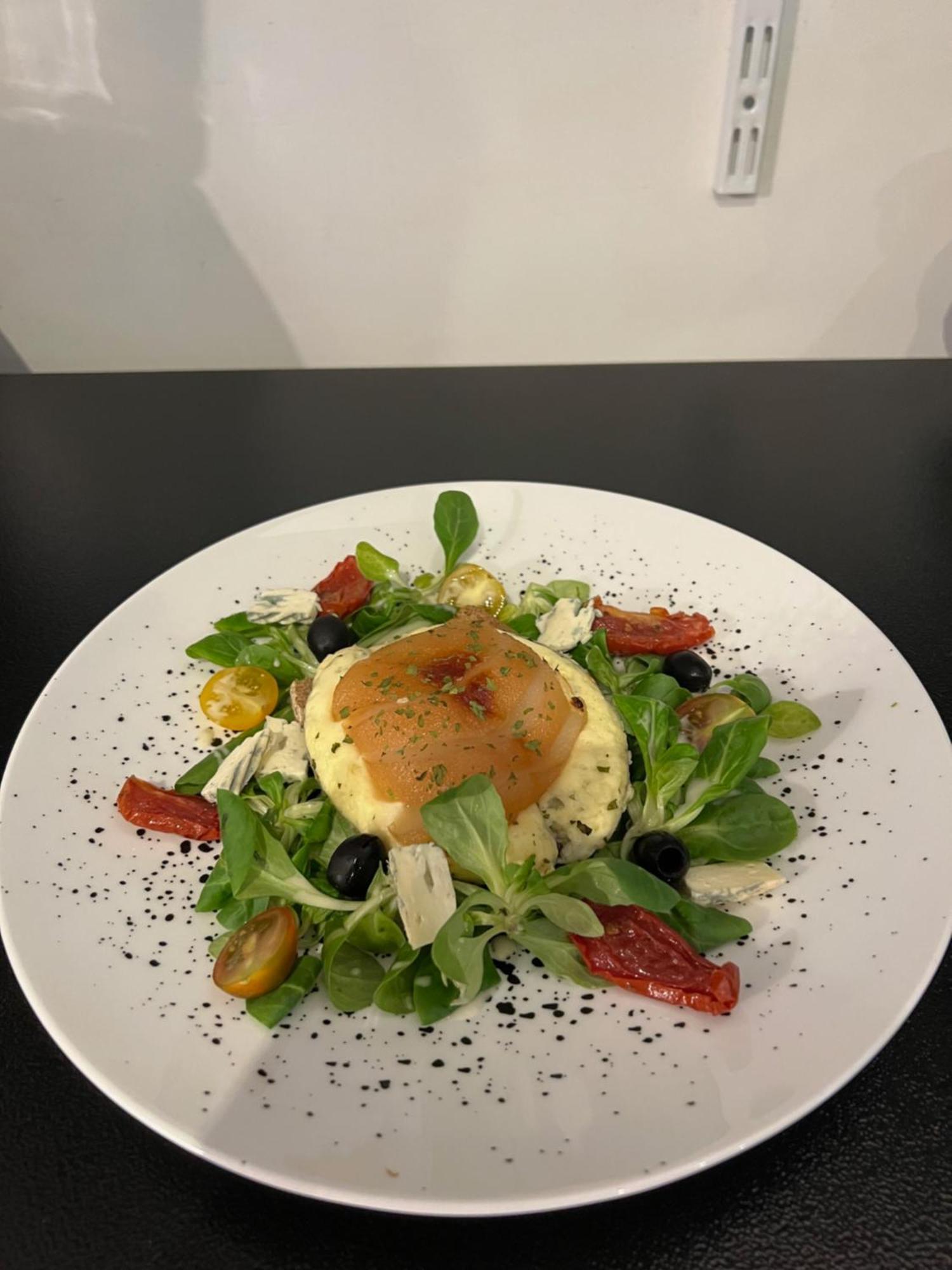 Logis Hotel- Restaurant La Haie Des Vignes Seminaires Et Evenementiel Allain Екстериор снимка