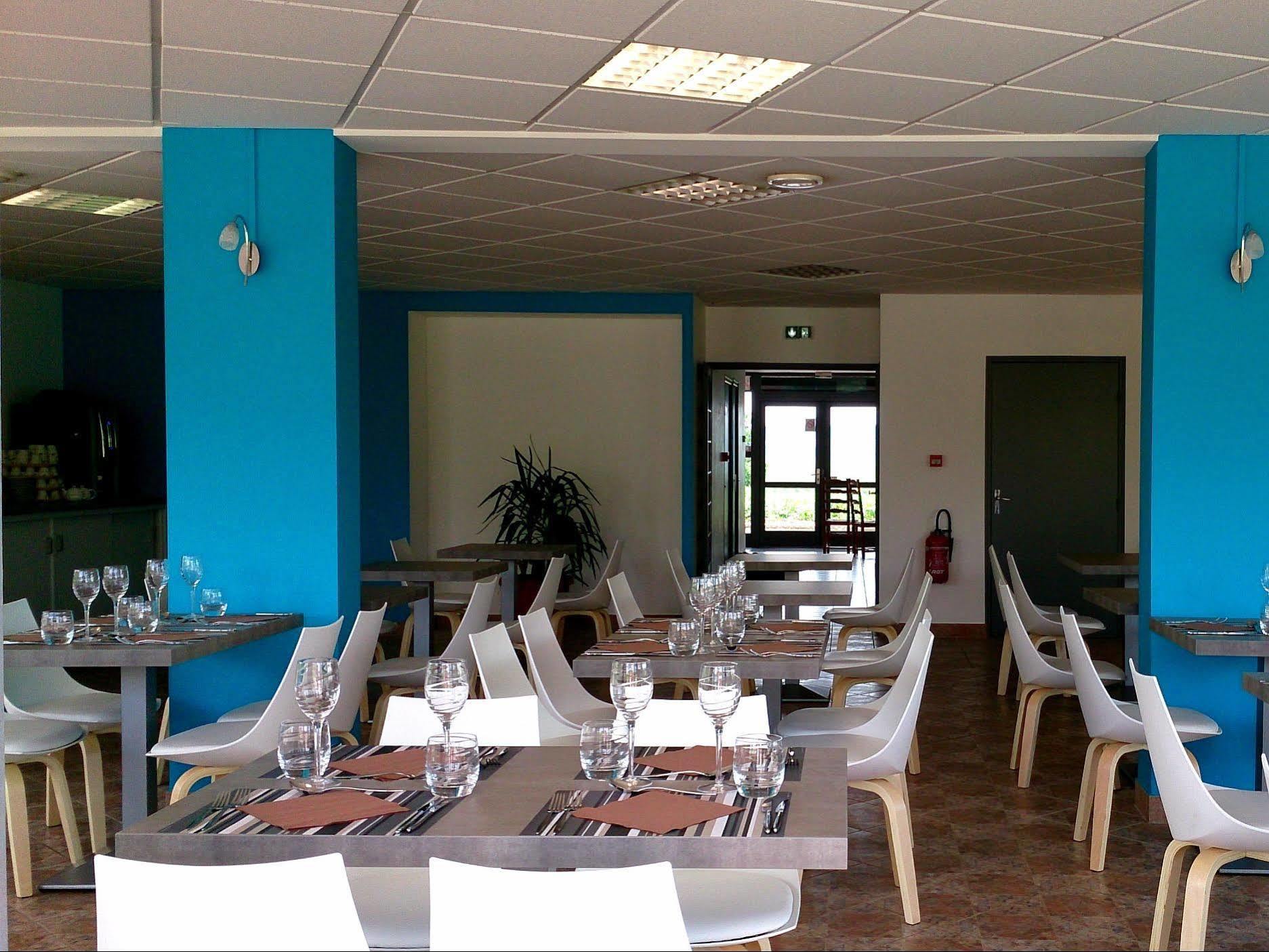 Logis Hotel- Restaurant La Haie Des Vignes Seminaires Et Evenementiel Allain Екстериор снимка