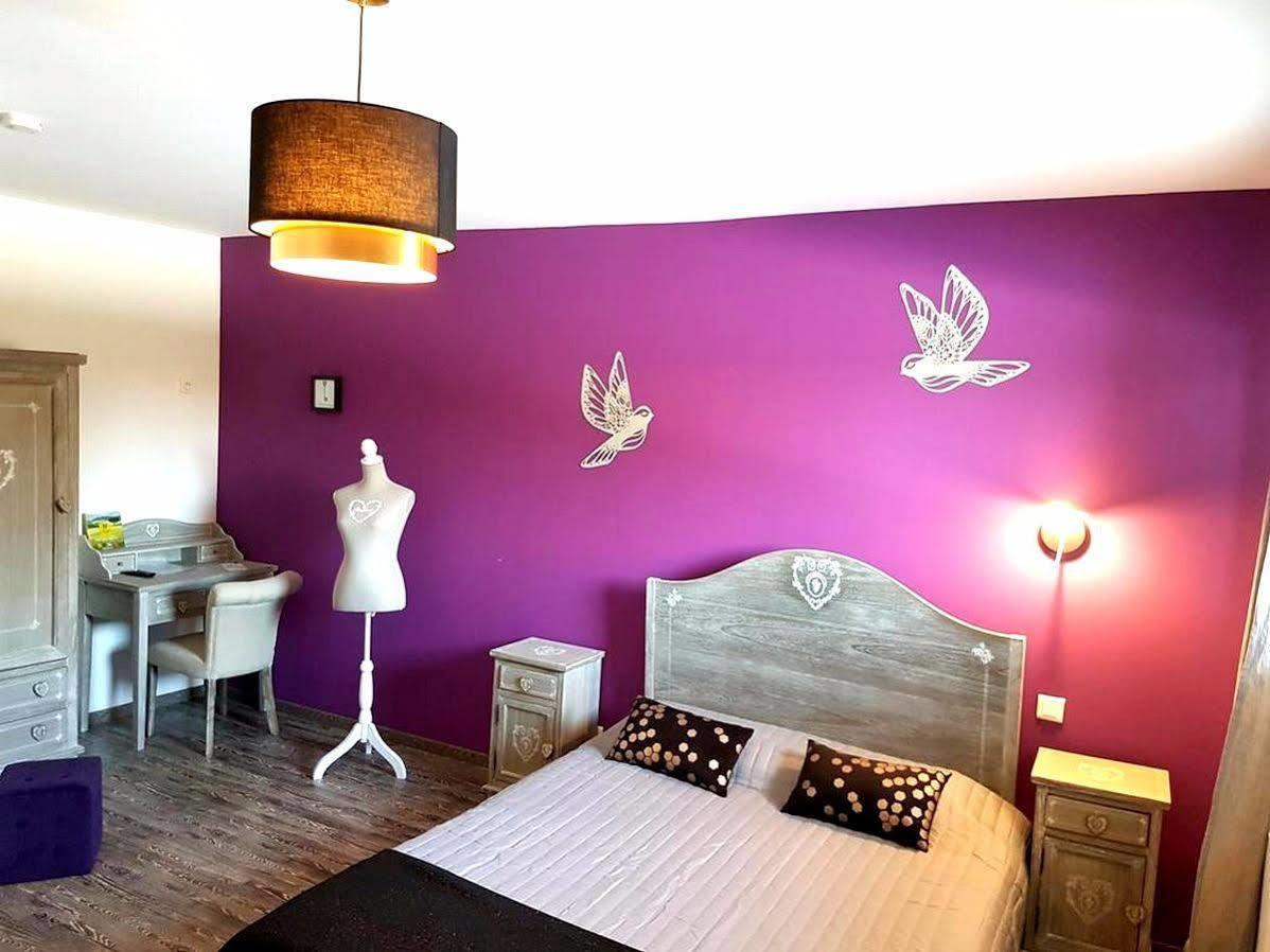 Logis Hotel- Restaurant La Haie Des Vignes Seminaires Et Evenementiel Allain Екстериор снимка